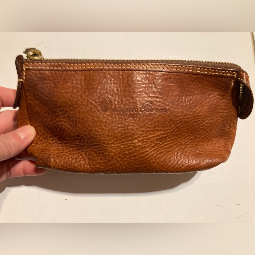 Dooney & Bourke Pebble Grain Leather Zip Clutch  Pouch – British Tan 🦆